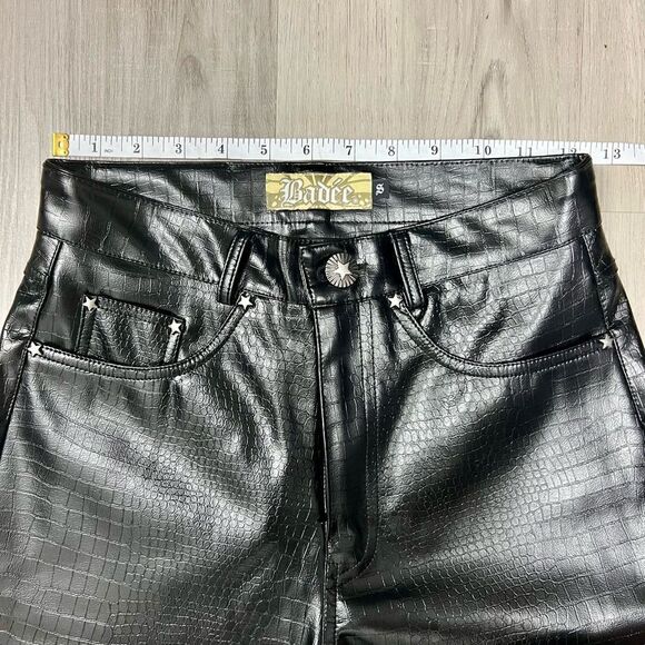 NWOT Badee for Dolls Kill brand black embossed faux leather pants szS. - Picture 7 of 15